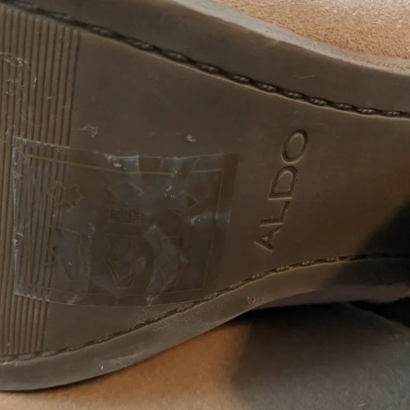 ALDO pull on suede boots - Picture 7 of 8